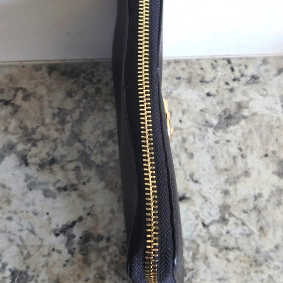 Michael Kors Wristlet Wallet - Picture 7 of 10